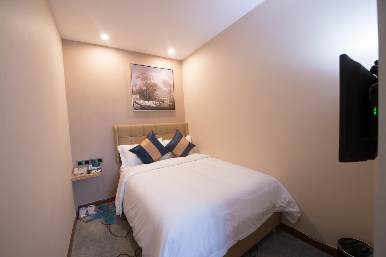 Days Inn Business Place Bagu Chongqing Exteriör bild